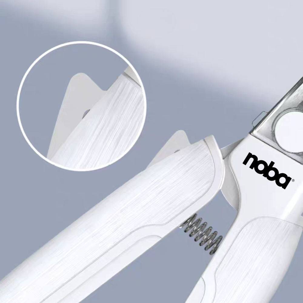 Taille griffes avec lumière LED - Noba